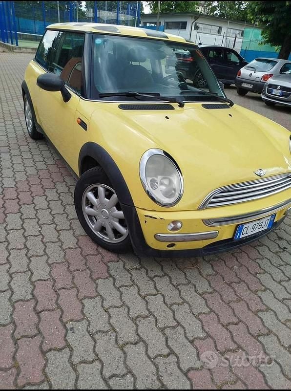 Usata Mini Cooper 2004 Utilitaria