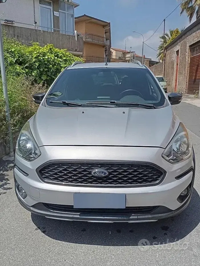 Usata Ford Ka Plus Active 86 CV (63 kW) 2019 Grigio Utilitaria