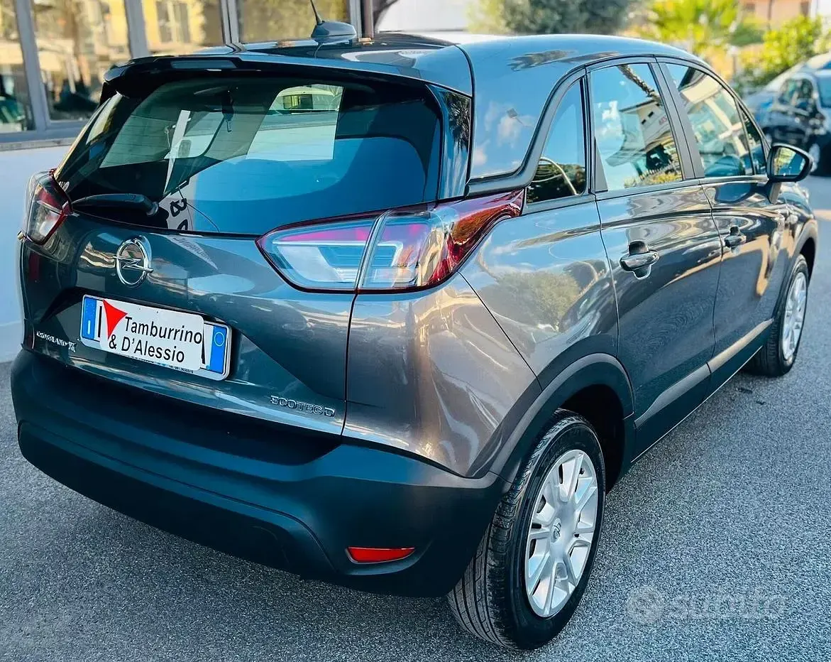 Usata Opel Crossland X S 102 CV (75 kW) 2019 Grigio SUV