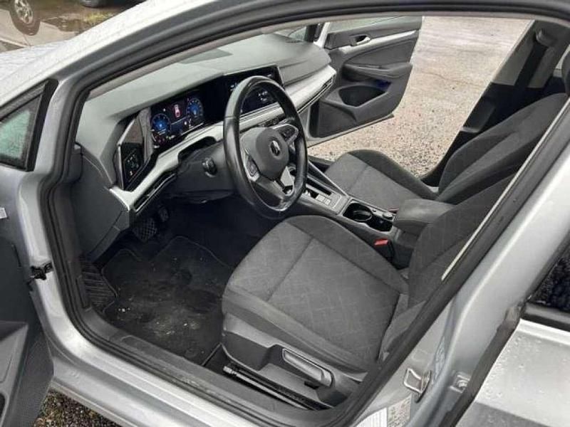 Occasion VW Golf VIII 150 ch (110 kW) 2022 Argent Break