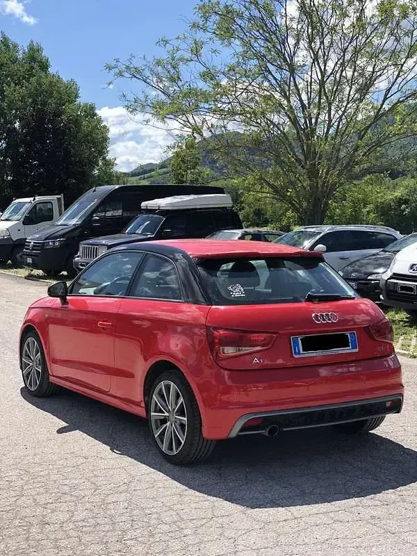 Usata Audi A1 S-Line 90 CV (66 kW) 2015 Rosso Utilitaria