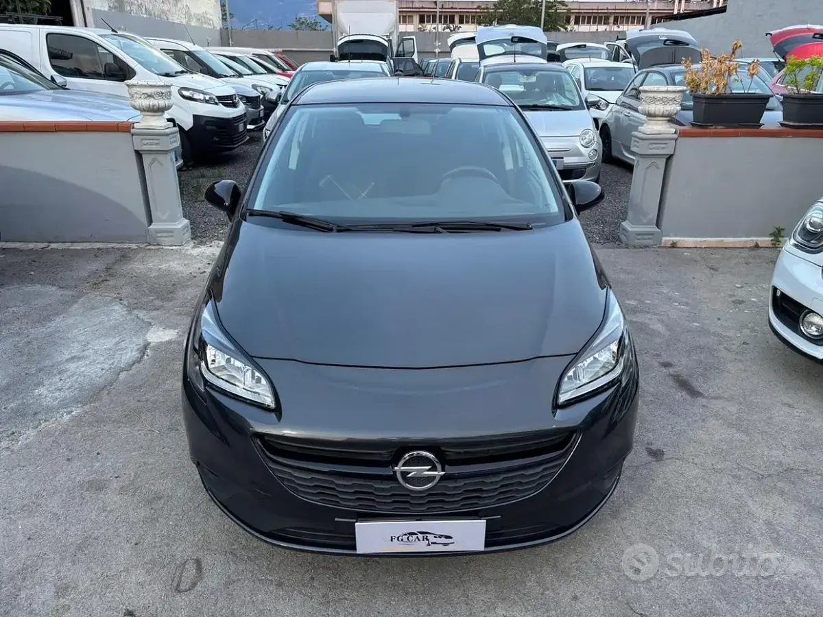Usata Opel Corsa 90 CV (66 kW) 2017 Grigio Utilitaria
