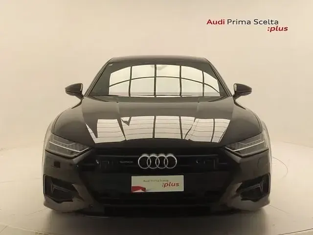 Usata Audi A7 Sportback Business Plus 204 CV (150 kW) 2022 Nero mythos metallizzato Utilitaria