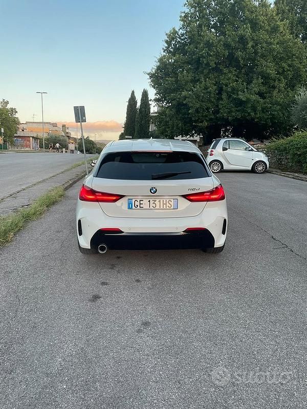 Usata BMW 116 M Sport 2021 Bianco Utilitaria