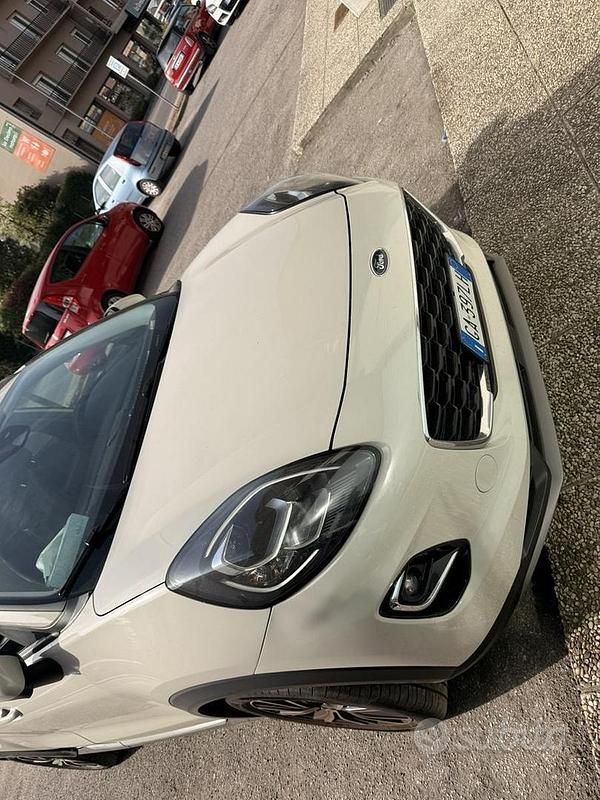 Usata Ford Puma 125 CV (91 kW) 2021 Bianco SUV