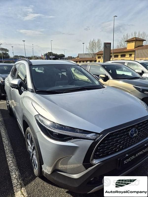 Usata Toyota Corolla Cross Trend 197 CV (144 kW) 2023 Other SUV