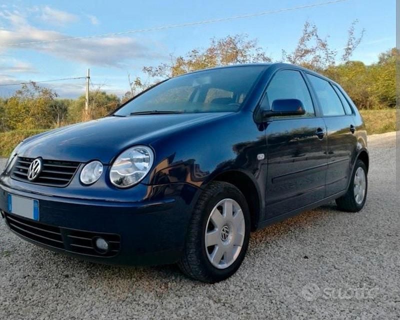Usata VW Polo 2002 Blu Utilitaria