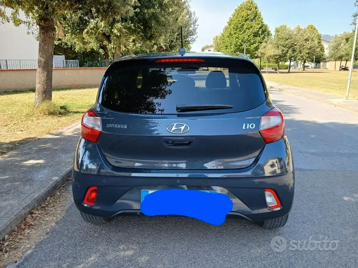 Usata Hyundai i10 67 CV (49 kW) 2023 Nero Utilitaria