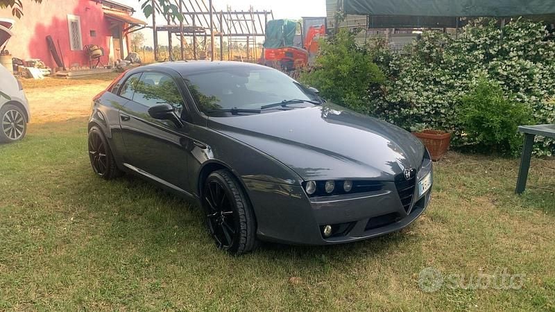 Usata Alfa Romeo Brera 170 CV (125 kW) 2010 Grigio Coupé