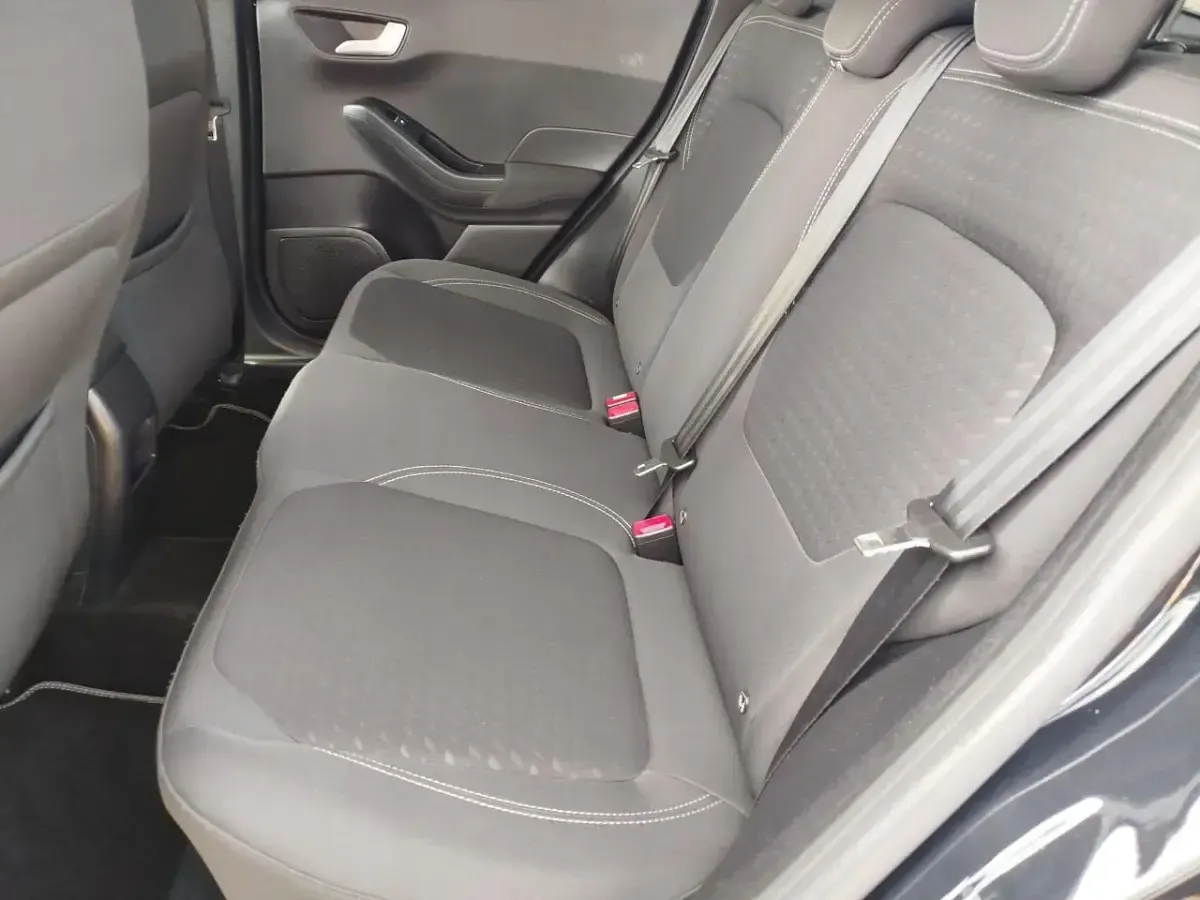 Usata Ford Fiesta Titanium 75 CV (55 kW) 2020 Nero Utilitaria