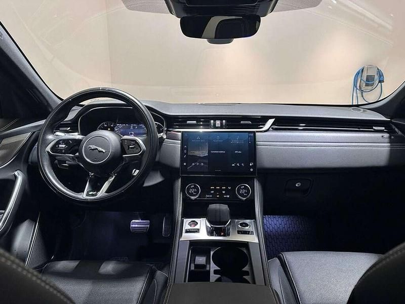 Usata Jaguar F-Pace R-Dynamic 250 CV (183 kW) 2022 Santorini black SUV