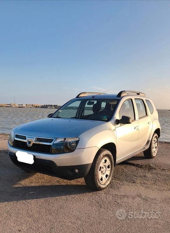 Usata Dacia Duster 107 CV (78 kW) 2013 Grigio SUV
