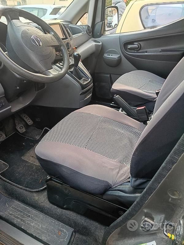 Usata Nissan NV200 86 CV (63 kW) 2010 Monovolume