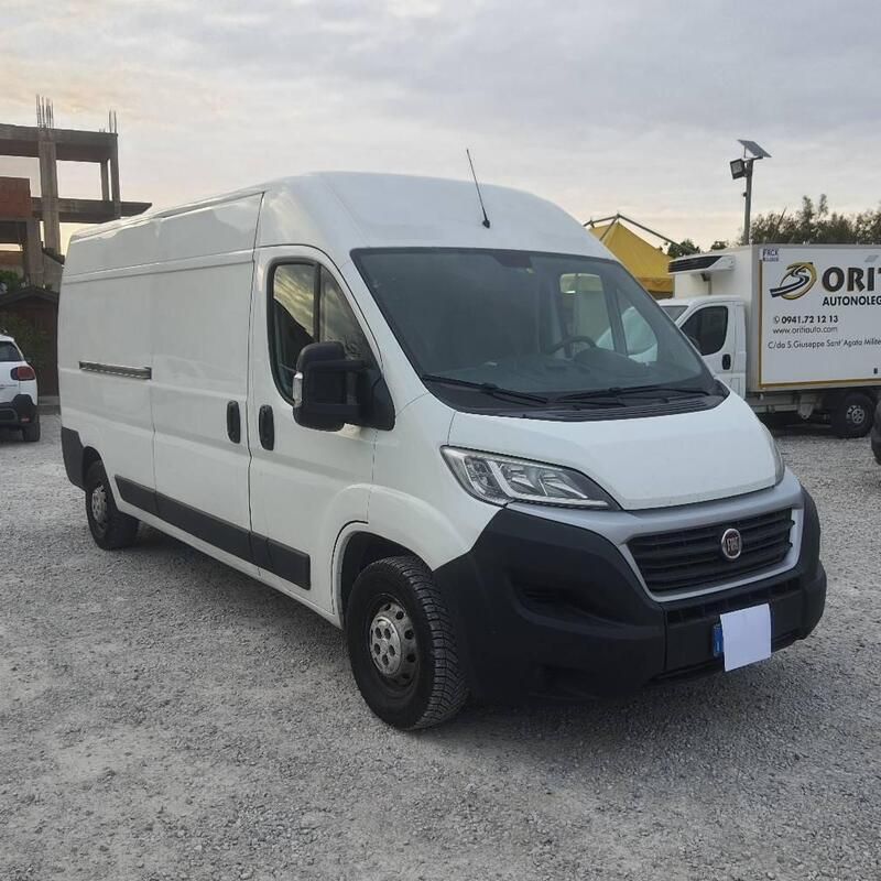 Usata Fiat Ducato 33 176 CV (129 kW) 2015 Bianco Furgone