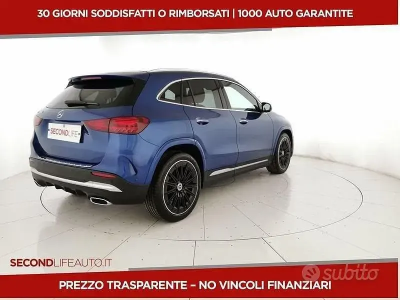Usata Mercedes GLA180 Advanced Plus 116 CV (85 kW) 2024 Blu SUV