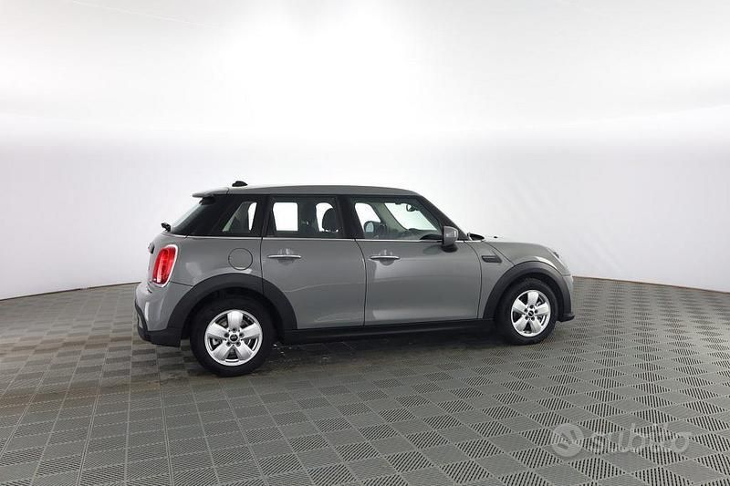 Usata Mini Cooper Essential 136 CV (100 kW) 2022 Grigio Utilitaria