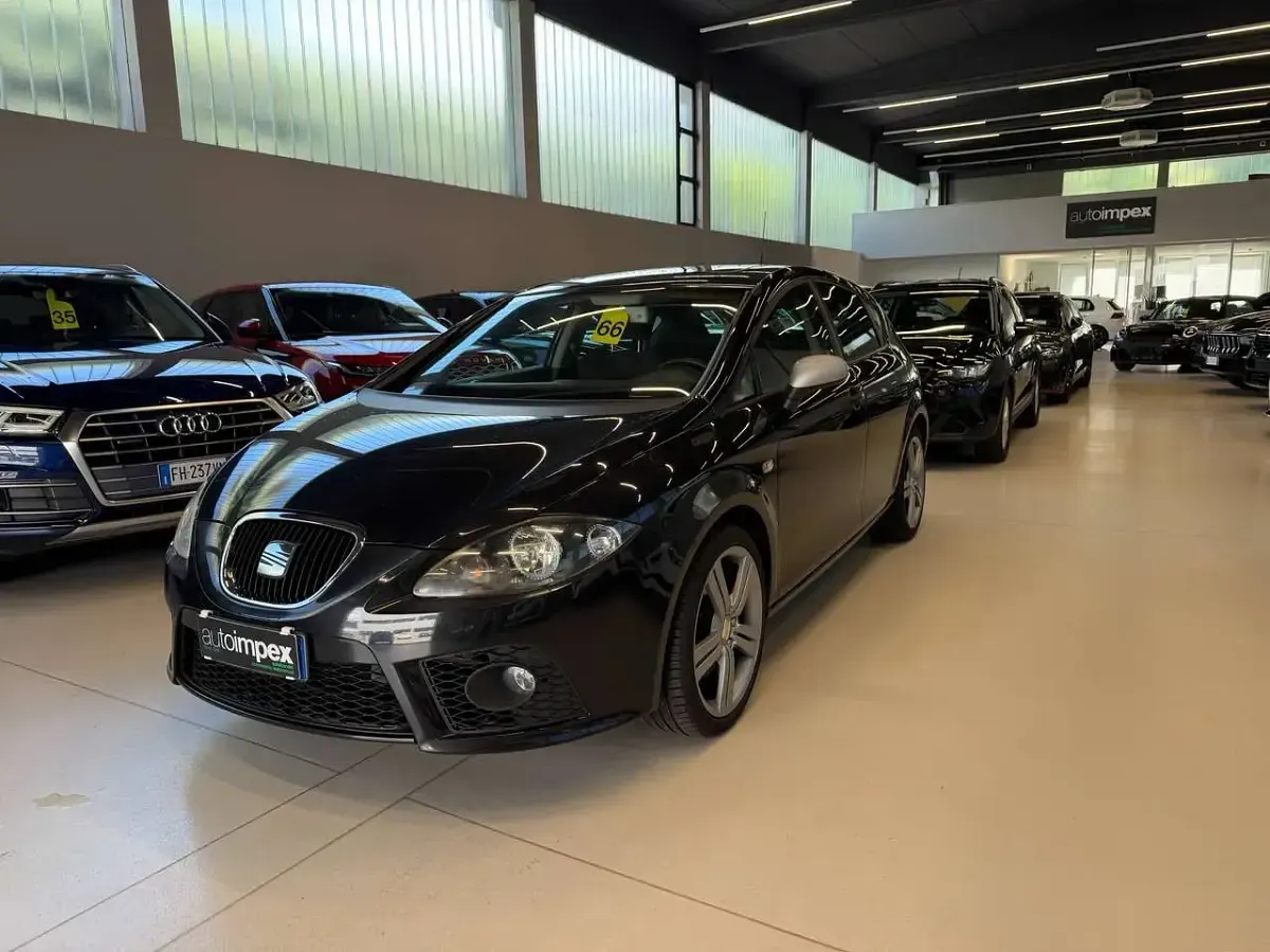Usata Seat Leon FR 170 CV (125 kW) 2008 Other Utilitaria