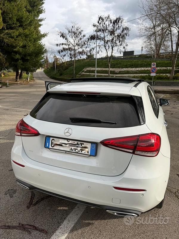 Usata Mercedes A180 136 CV (100 kW) 2019 Berlina