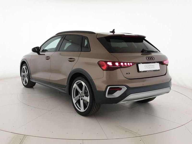 Nuova Audi A3 150 CV (110 kW) 2026 Exclusive  sandalwood Berlina