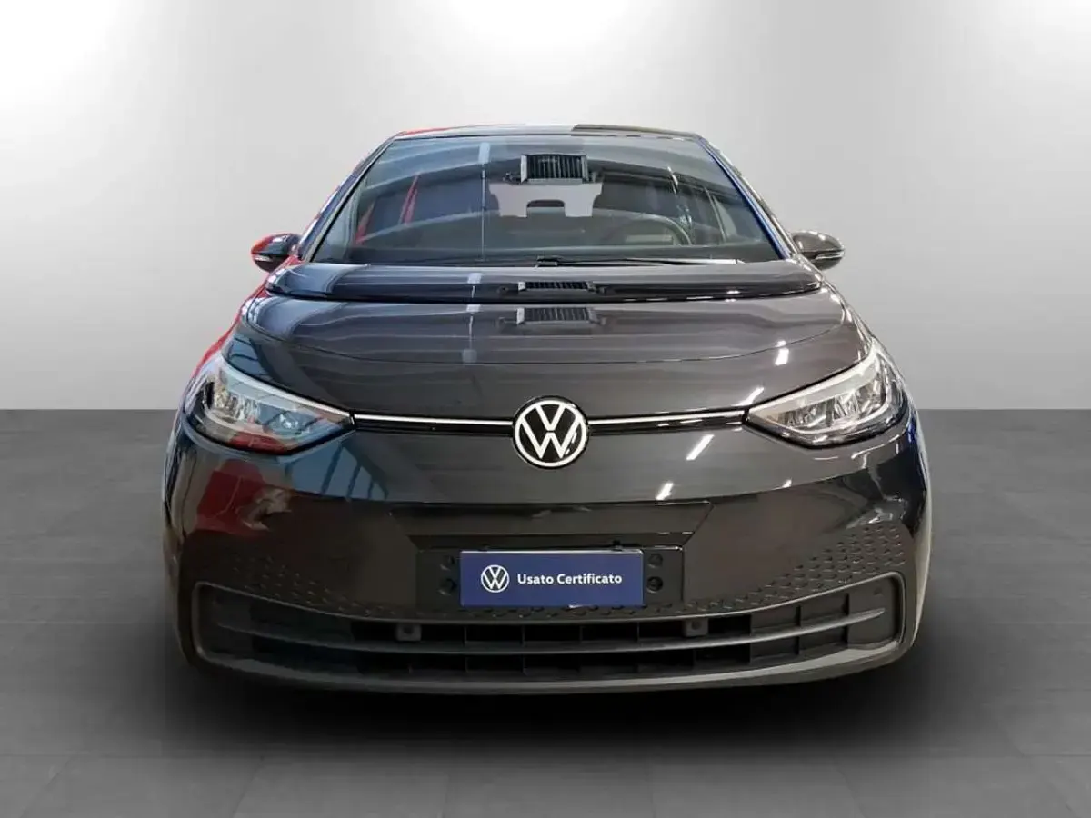 Usata VW ID.3 Pro Performance 150 kW (204 CV) 2023 Manganese grey metallizzato nero Utilitaria