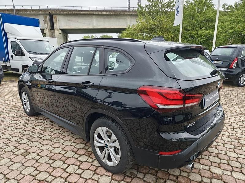 Usata BMW X1 Advantage 125 CV (91 kW) 2021 Nero SUV