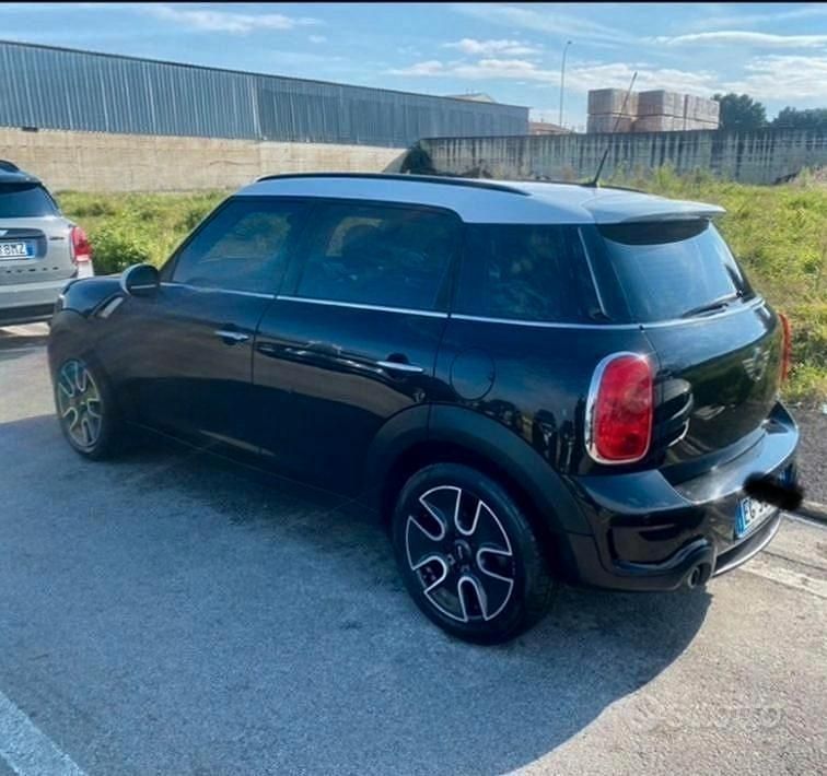 Usata Mini Cooper S Countryman 184 CV (135 kW) 2011 Nero SUV