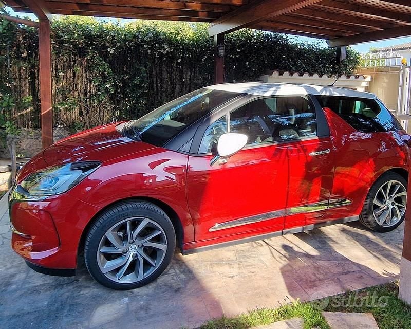 Gebraucht DS Automobiles DS3 Sport Chic 82 PS (60 kW) 2017 Rot Kleinwagen
