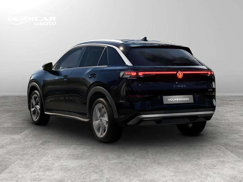 Nuova VW T-Roc Style 116 CV (85 kW) 2026 Grenadill black metallizzato SUV