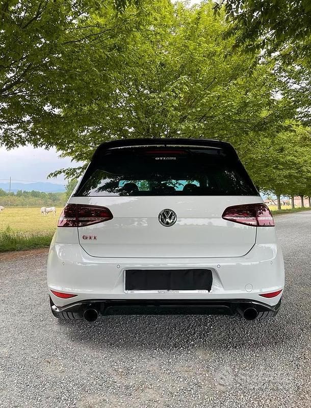Usata VW Golf VII GTI 265 CV (194 kW) 2017 Bianco Berlina