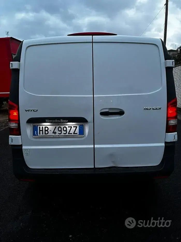 Usata Mercedes Vito 88 CV (64 kW) 2021 Bianco Furgone