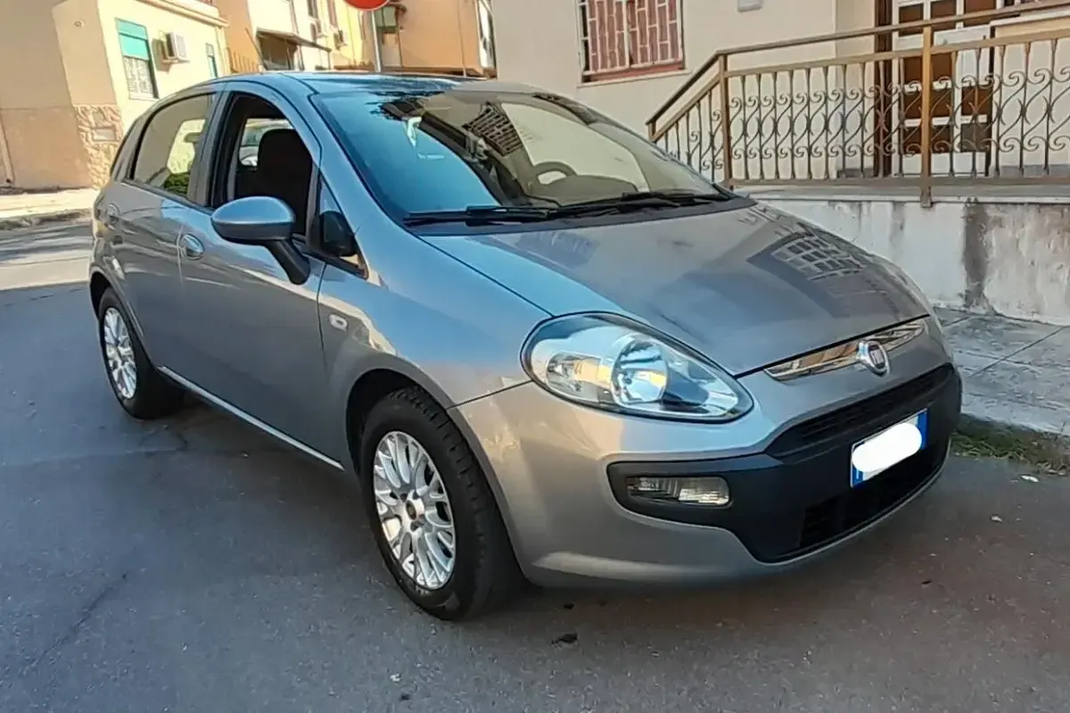 Usata Fiat Punto Evo Dynamic 75 CV (55 kW) 2010 Utilitaria