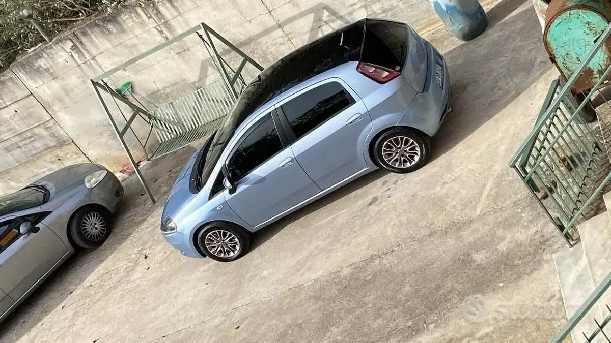 Usata Fiat Grande Punto 90 CV (66 kW) 2006 Utilitaria