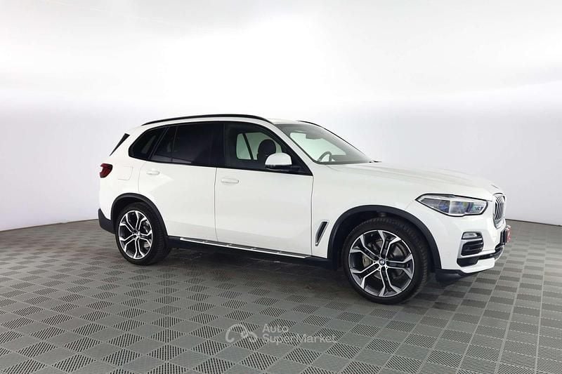 Usata BMW X5 xLine 286 CV (210 kW) 2021 Bianco SUV