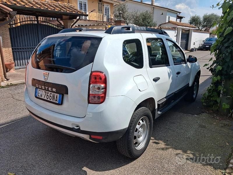 Usata Dacia Duster 2014 Bianco SUV