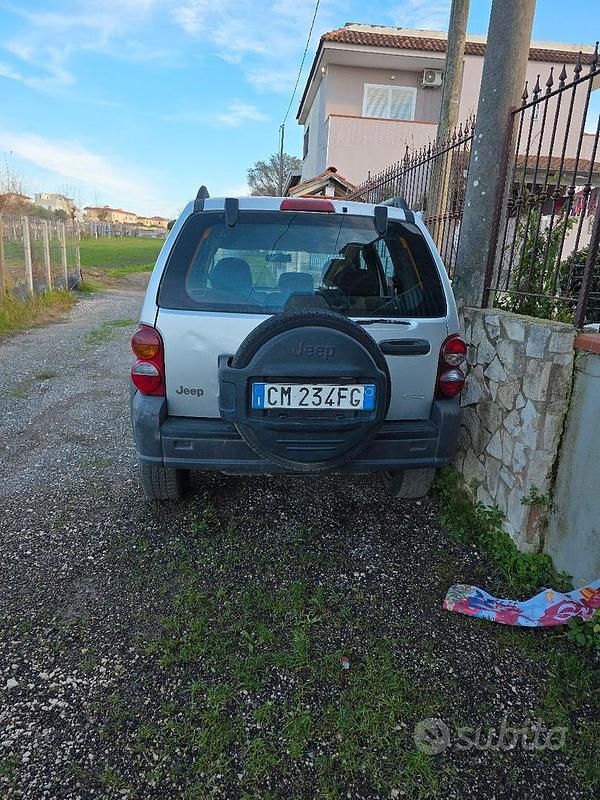 Usata Jeep Cherokee 2002 SUV