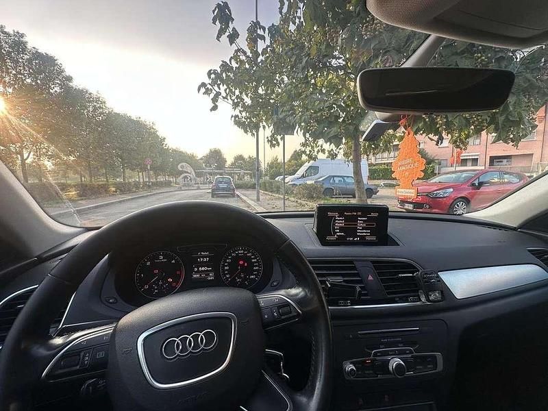 Usata Audi Q3 Design 120 CV (88 kW) 2015 Nero SUV