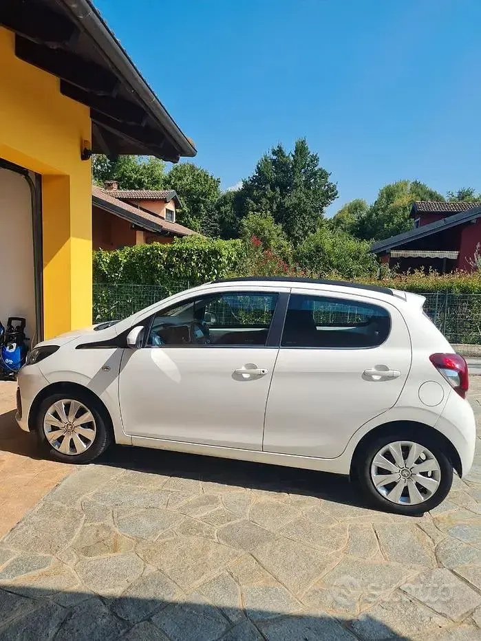 Usata Peugeot 108 Active 69 CV (50 kW) 2017 Bianco Berlina