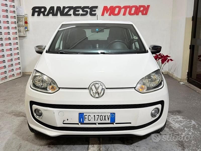 Usata VW up! 74 CV (54 kW) 2016 Grigio Utilitaria
