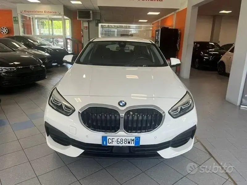 Usata BMW 120 Advantage 178 CV (130 kW) 2021 Bianco Berlina