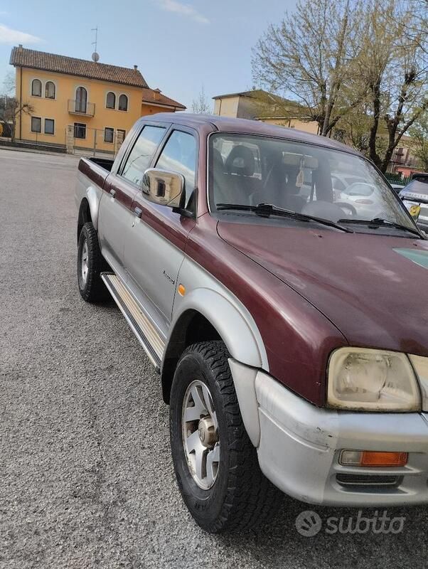 Usato 2001 Mitsubishi L200 2.5 Diesel (8.500 €) AutoUncle