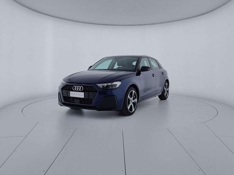 Nuova Audi A1 Business 116 CV (85 kW) 2025 Blu/azzurro SUV