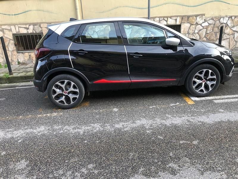 Usata Renault Captur 2018 Nero SUV