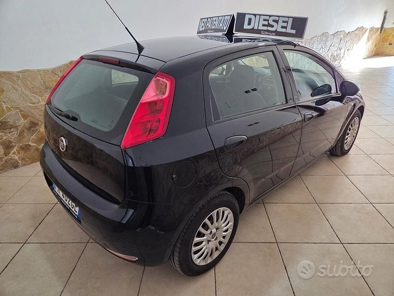 Usata Fiat Punto S 95 CV (69 kW) 2018 Blu Utilitaria