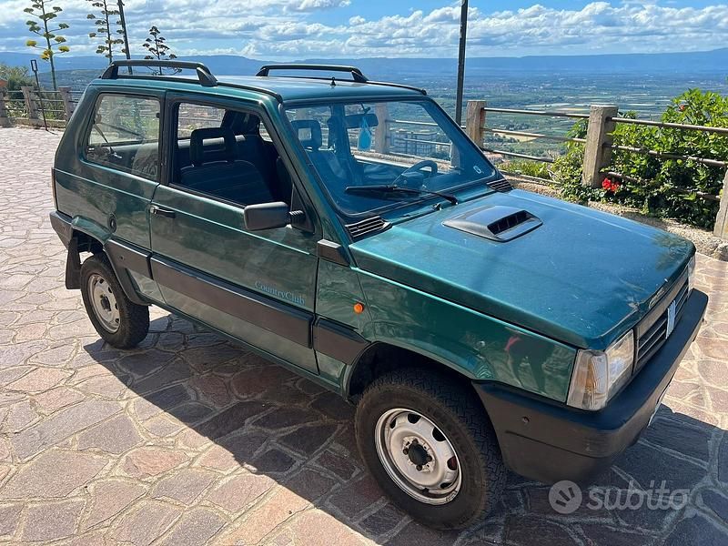Usata Fiat Panda 4x4 50 CV (36 kW) 1986 Verde Utilitaria
