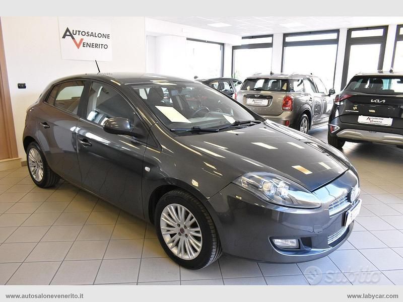 Usata Fiat Bravo Dynamic 105 CV (77 kW) 2010 Utilitaria