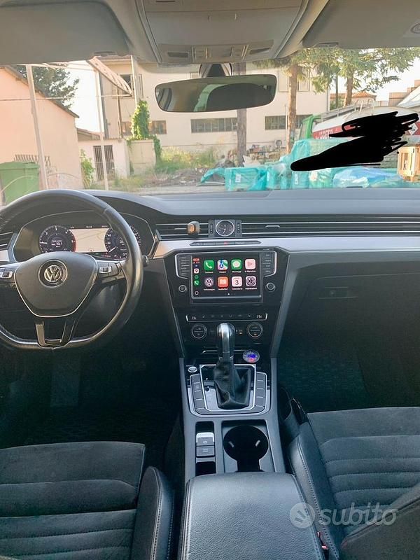 Usata VW Passat Executive 150 CV (110 kW) 2016 Bianco Station wagon