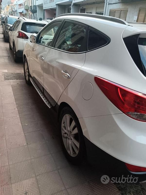 Usata Hyundai ix35 115 CV (84 kW) 2012 Bianco SUV