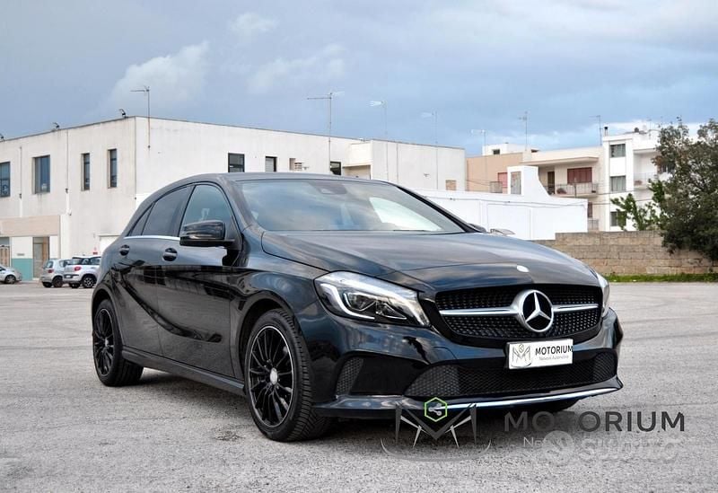 Usata Mercedes A200 136 CV (100 kW) 2017 Nero Berlina