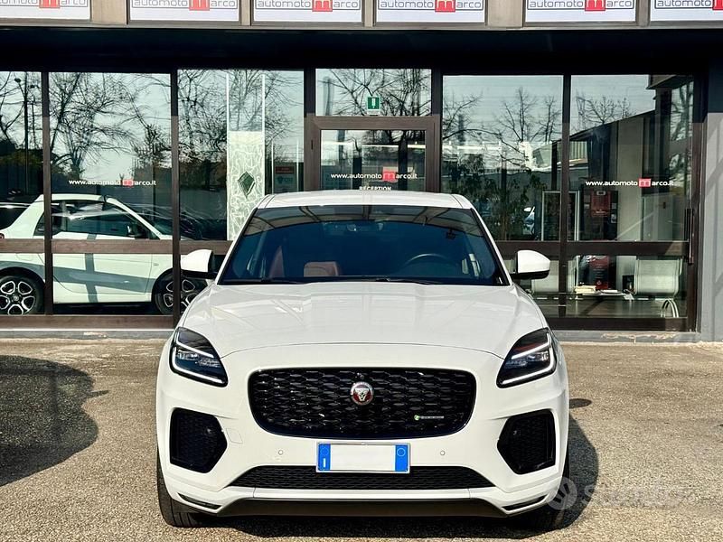Usata Jaguar E-Pace R-Dynamic 160 CV (117 kW) 2021 Bianco SUV