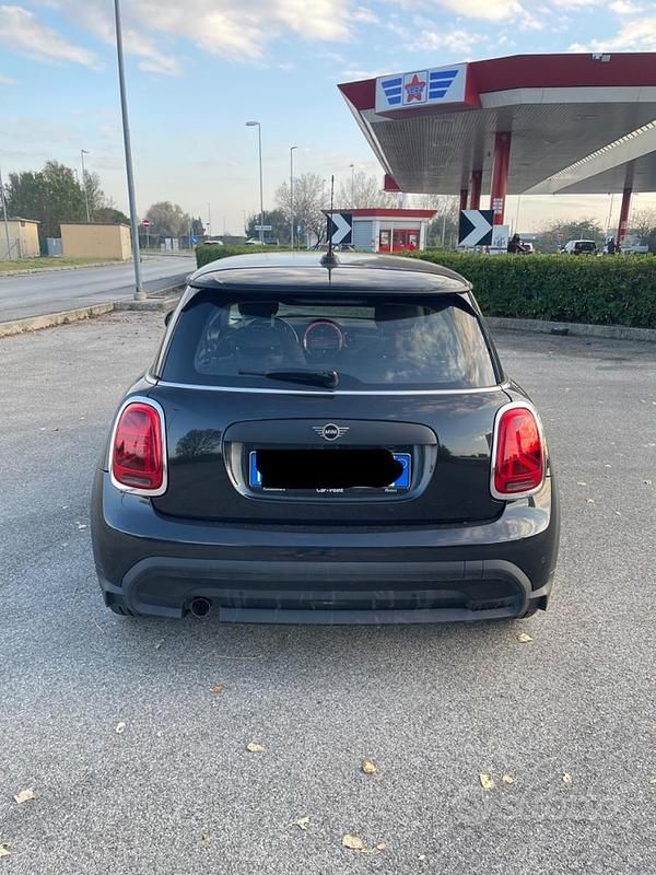Usata Mini ONE 2022 Nero Utilitaria
